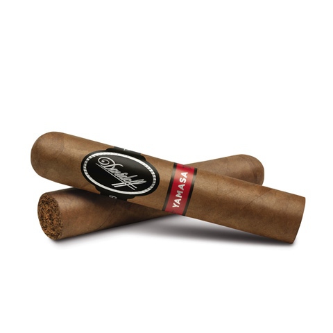 Davidoff Yamasá Petit Churchill, 4er